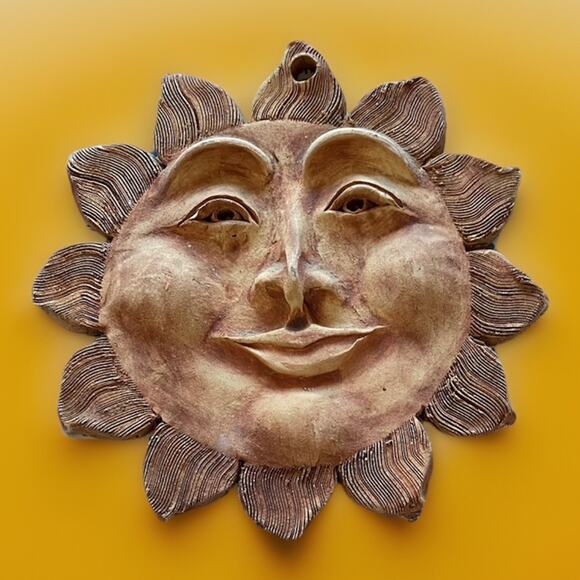 1992 Vintage Clay Sun Sculpture Handcrafted In Mexico By Jacque Jackson 10” - Picture 1 of 3